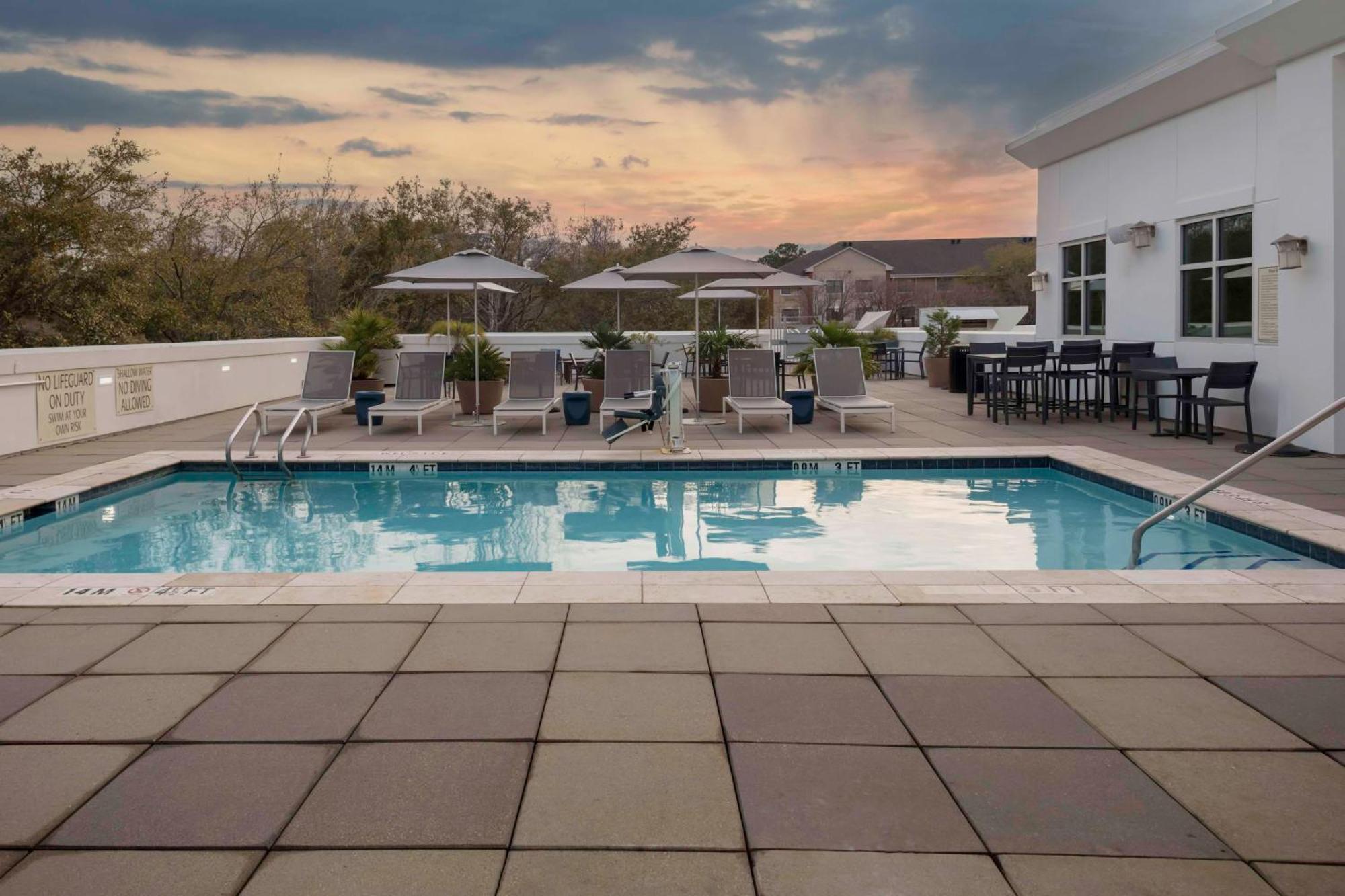 Hilton Garden Inn Charleston / Mt. Pleasant Mount Pleasant Eksteriør bilde